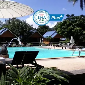 Lanta Sunny House Semesteranläggning (resort)