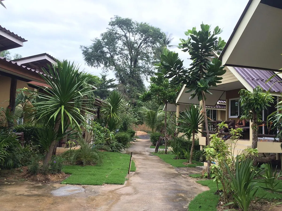 Sea Shell Beach Resort Ko Lanta